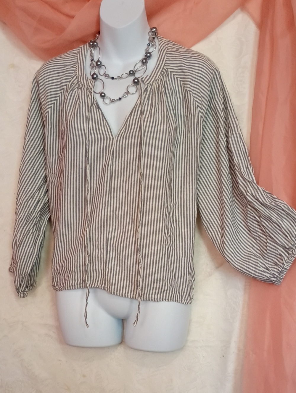 A New Day Ladies Gray & White Striped Long Sleeve Blouse Sz Sm